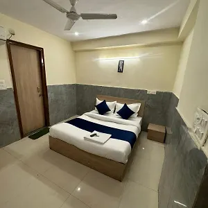 Hotel Silver Place Near Igi Airport Dwarka